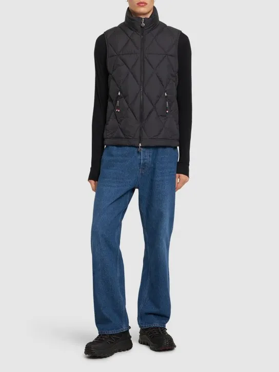 Moncler   Aroula tech down vest 